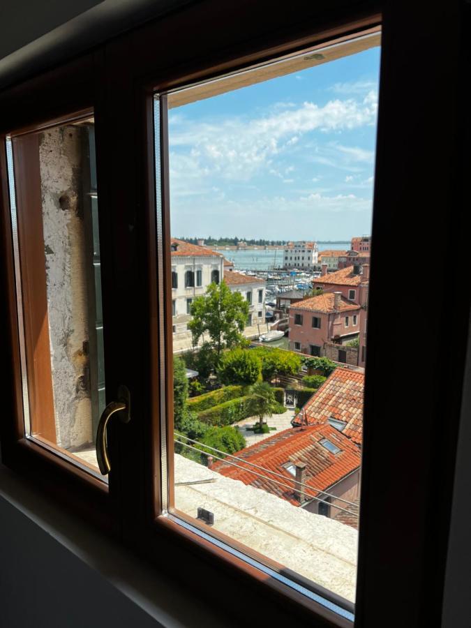 Mori 1 Con Bella Vista Nuovo * Venetië